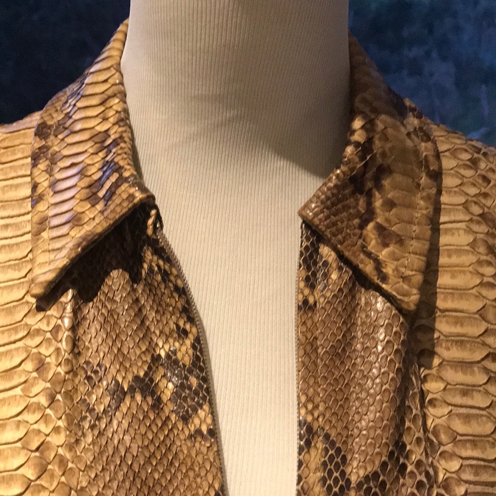 Phyton Jacket/Coat - image 8